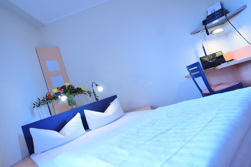 Hotel Am Tierpark Гота Екстер'єр фото