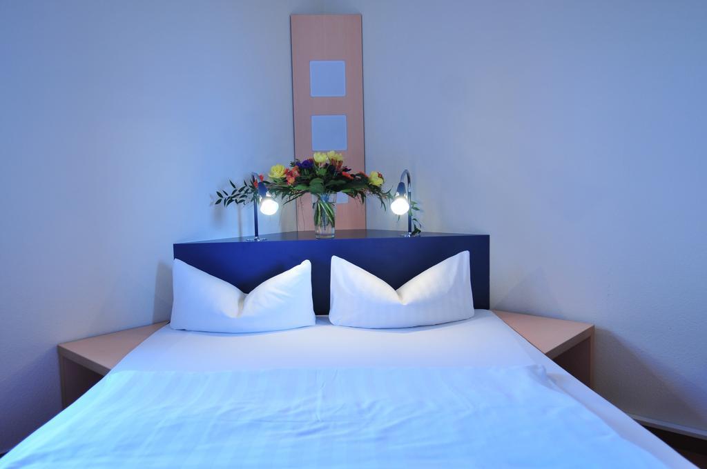 Hotel Am Tierpark Гота Екстер'єр фото