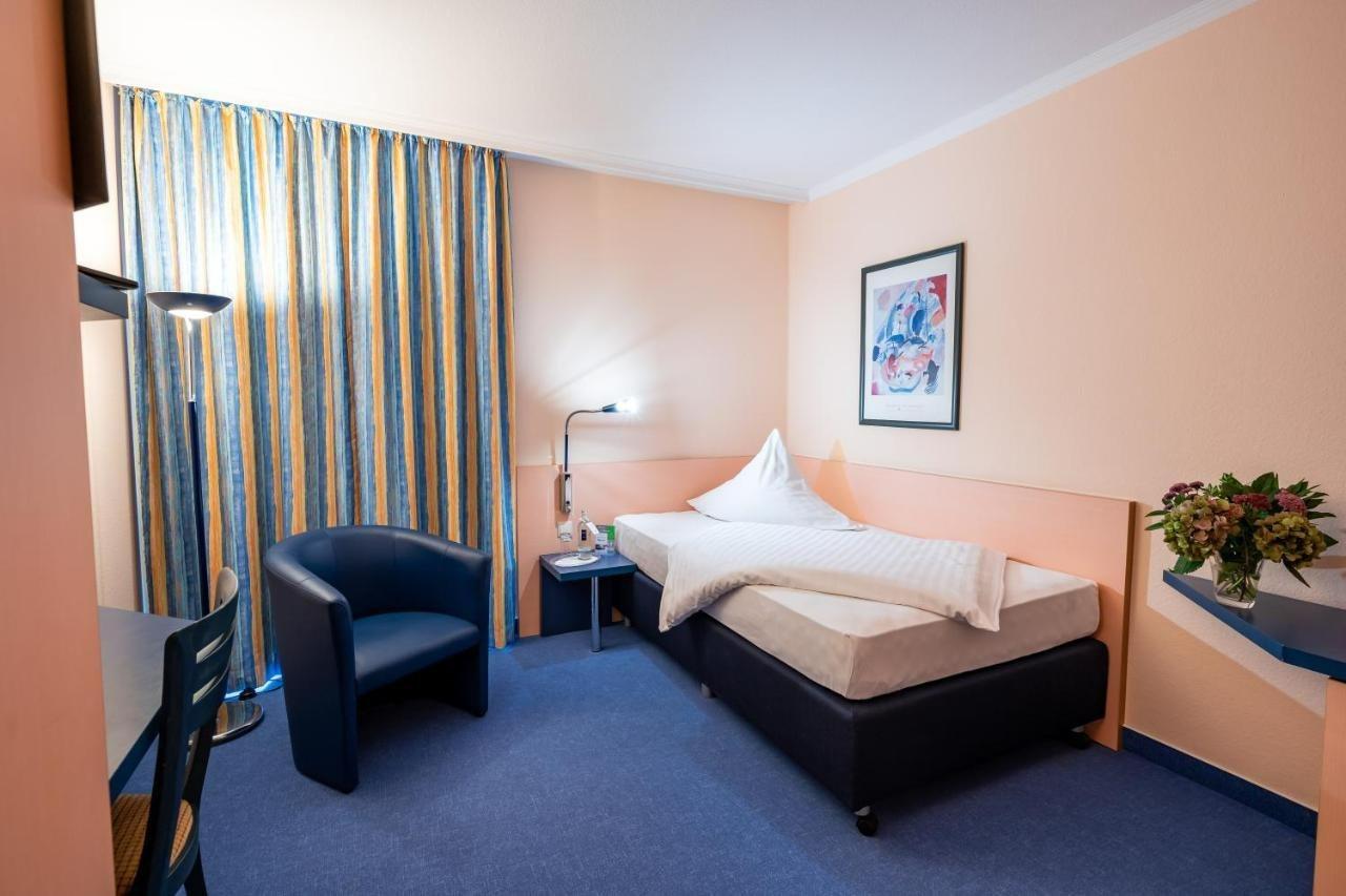Hotel Am Tierpark Гота Екстер'єр фото
